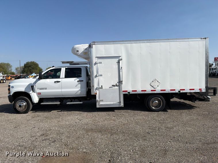 image for item FB5156 2020 Chevrolet Silverado 6500 HD crew cab refrigerated delivery truck