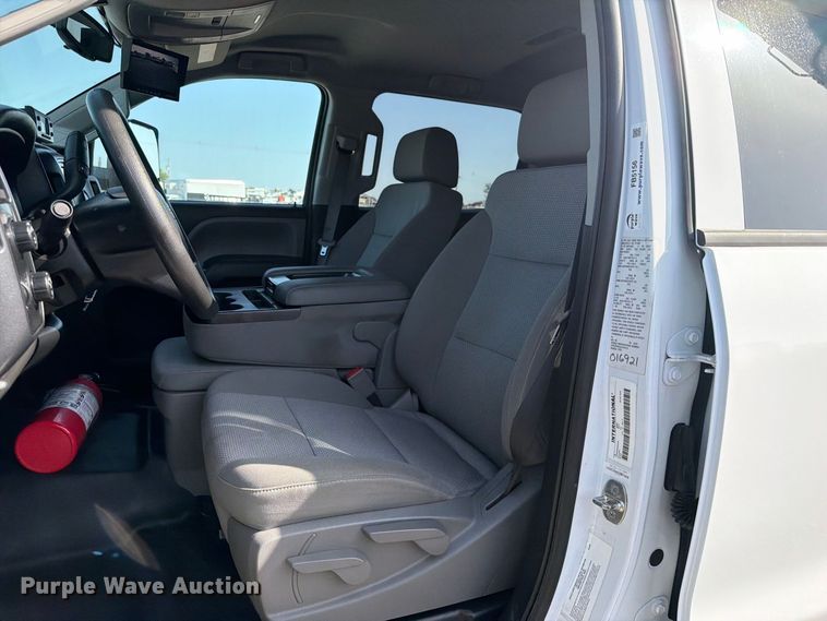 image for item FB5156 2020 Chevrolet Silverado 6500 HD crew cab refrigerated delivery truck