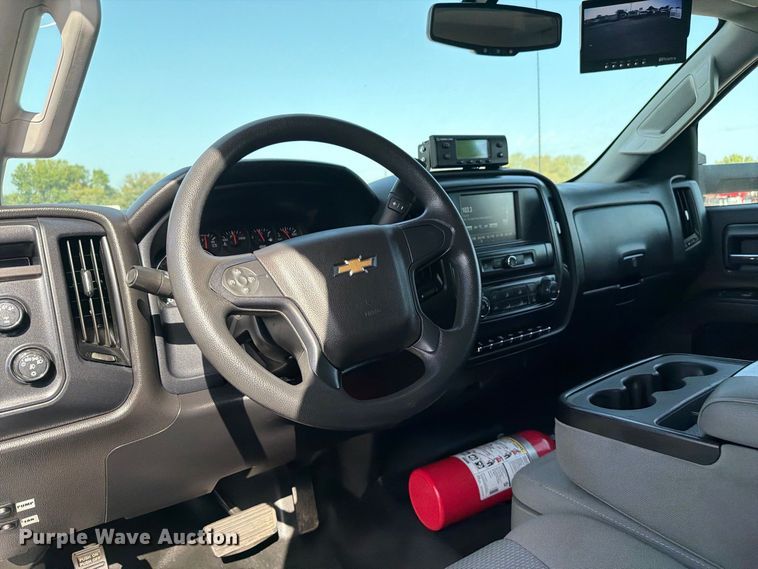image for item FB5156 2020 Chevrolet Silverado 6500 HD crew cab refrigerated delivery truck
