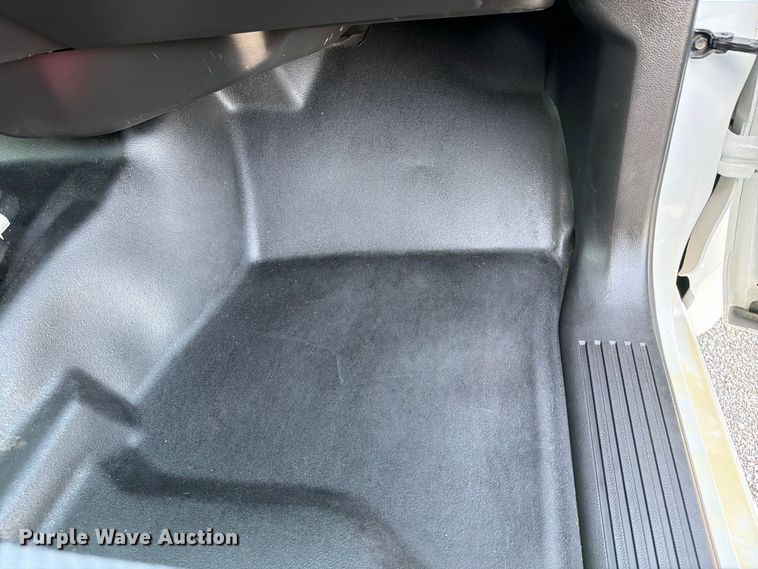 image for item FB5156 2020 Chevrolet Silverado 6500 HD crew cab refrigerated delivery truck