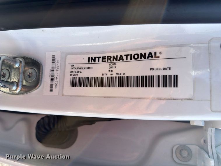 image for item FB5156 2020 Chevrolet Silverado 6500 HD crew cab refrigerated delivery truck