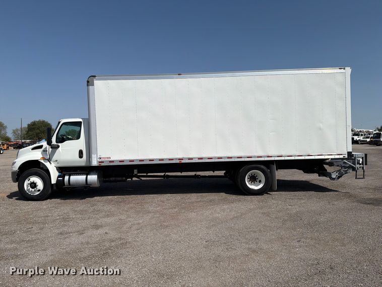 image for item FB5157 2021 International MV607 box truck