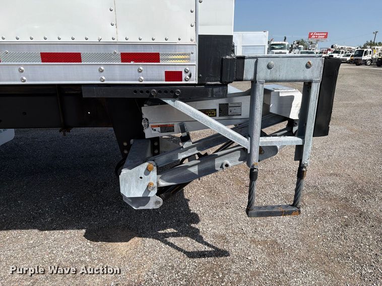 image for item FB5157 2021 International MV607 box truck