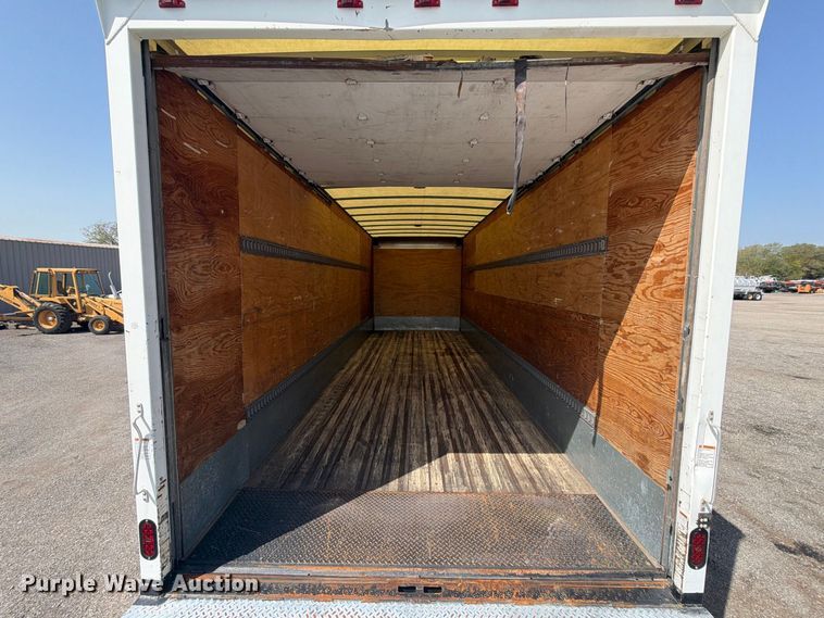 image for item FB5157 2021 International MV607 box truck
