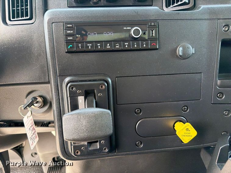 image for item FB5157 2021 International MV607 box truck