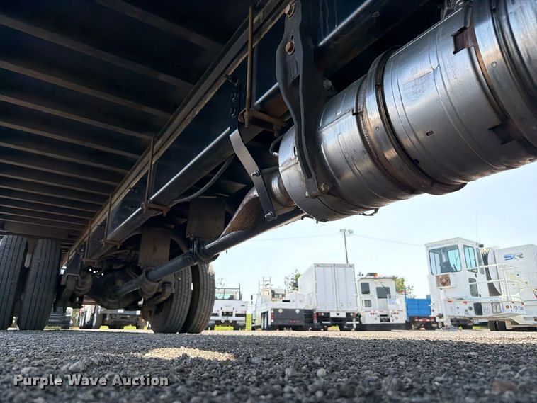 image for item FB5157 2021 International MV607 box truck