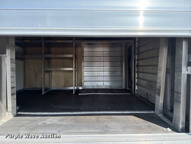 image for item FB5158 2013 Ford E450 box truck