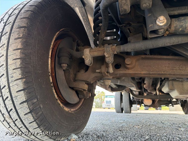 image for item FB5158 2013 Ford E450 box truck