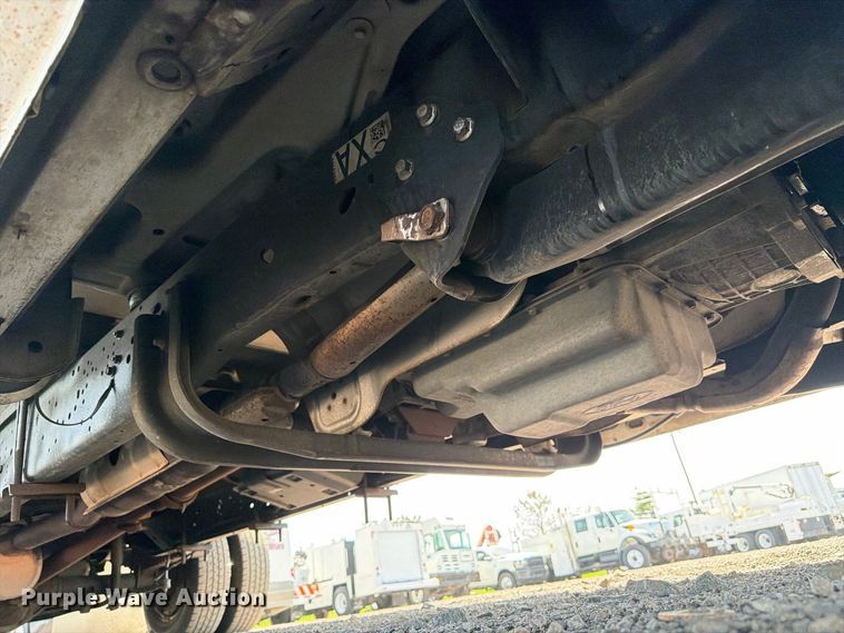 image for item FB5158 2013 Ford E450 box truck