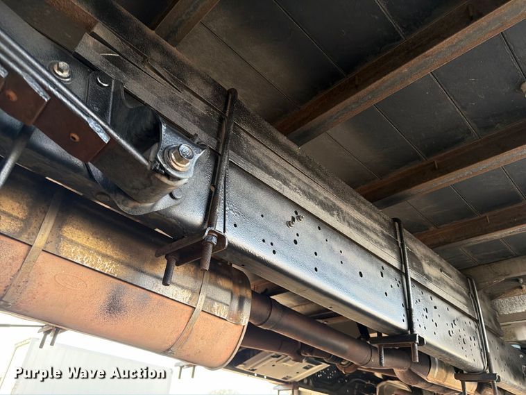 image for item FB5158 2013 Ford E450 box truck