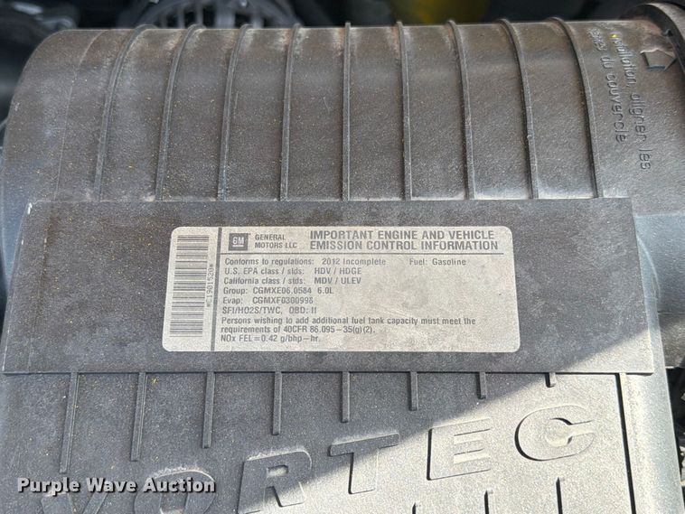 image for item FB5162 2012 GMC Savana 3500 box truck