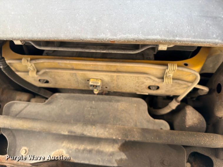 image for item FB5162 2012 GMC Savana 3500 box truck