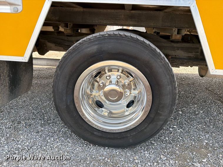 image for item FB5162 2012 GMC Savana 3500 box truck
