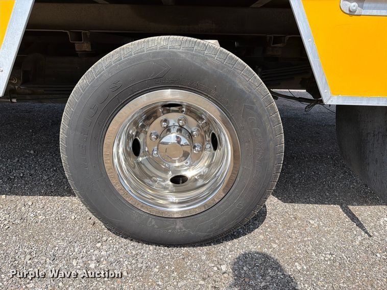 image for item FB5162 2012 GMC Savana 3500 box truck