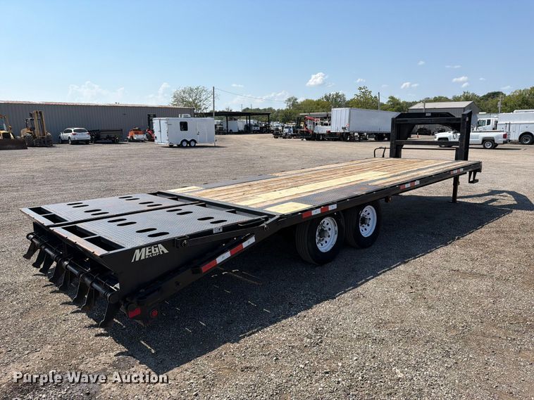 image for item FB5173 2017 BigTex 14GN-20BK+5MR equipment trailer