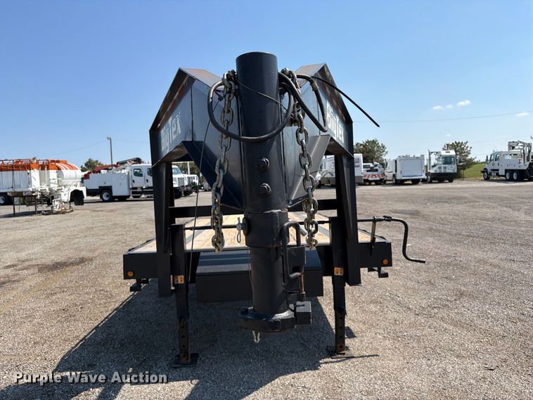 image for item FB5173 2017 BigTex 14GN-20BK+5MR equipment trailer