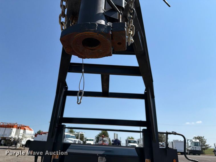 image for item FB5173 2017 BigTex 14GN-20BK+5MR equipment trailer