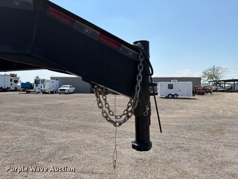 image for item FB5173 2017 BigTex 14GN-20BK+5MR equipment trailer