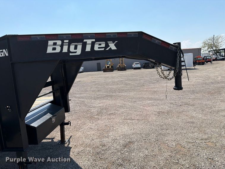 image for item FB5173 2017 BigTex 14GN-20BK+5MR equipment trailer