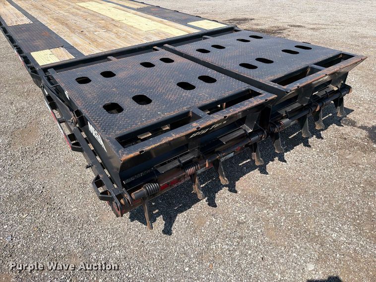 image for item FB5173 2017 BigTex 14GN-20BK+5MR equipment trailer
