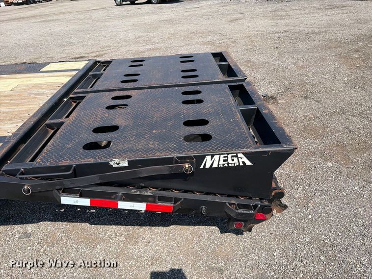image for item FB5173 2017 BigTex 14GN-20BK+5MR equipment trailer