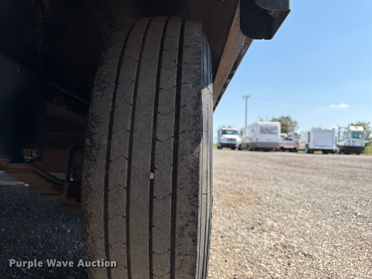 image for item FB5173 2017 BigTex 14GN-20BK+5MR equipment trailer
