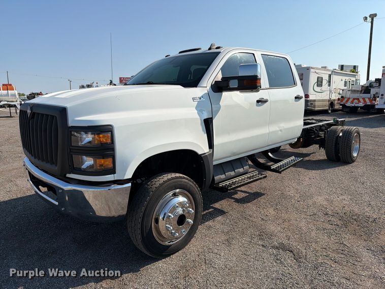 2019 International CV515 Crew Cab truck cab and chassis