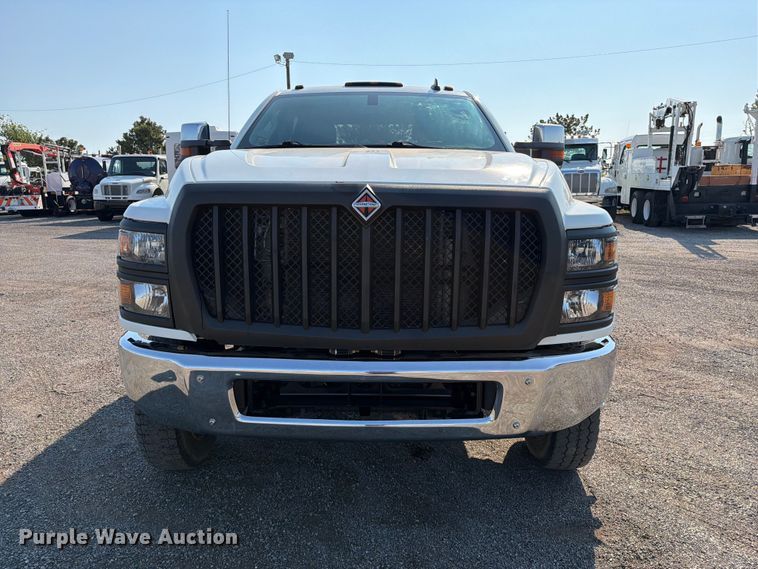 image for item FB5180 2019 International CV515 Crew Cab truck cab and chassis