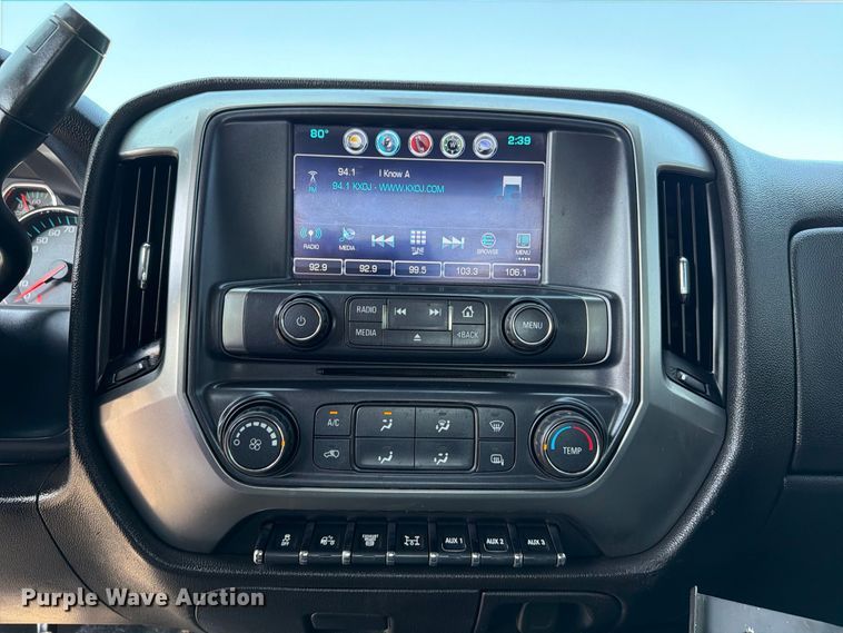image for item FB5180 2019 International CV515 Crew Cab truck cab and chassis