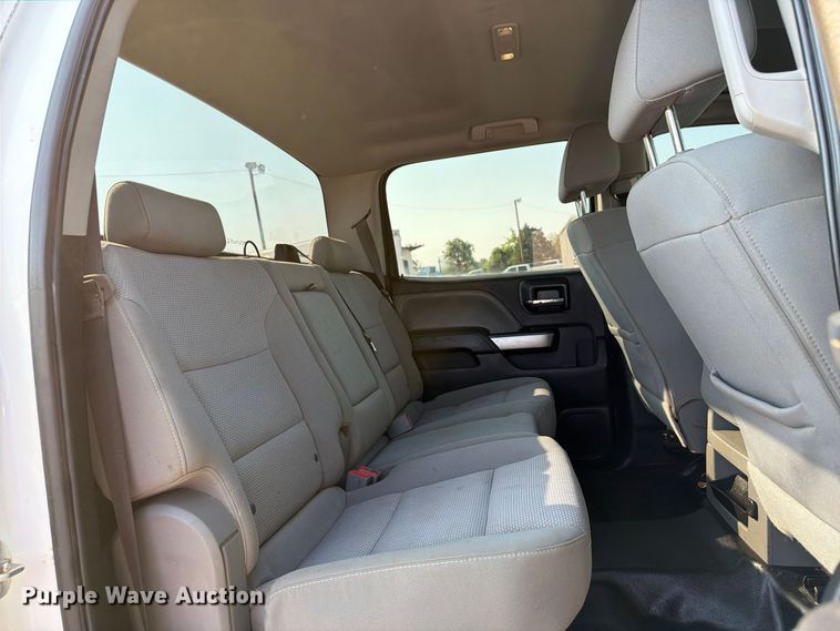 image for item FB5180 2019 International CV515 Crew Cab truck cab and chassis