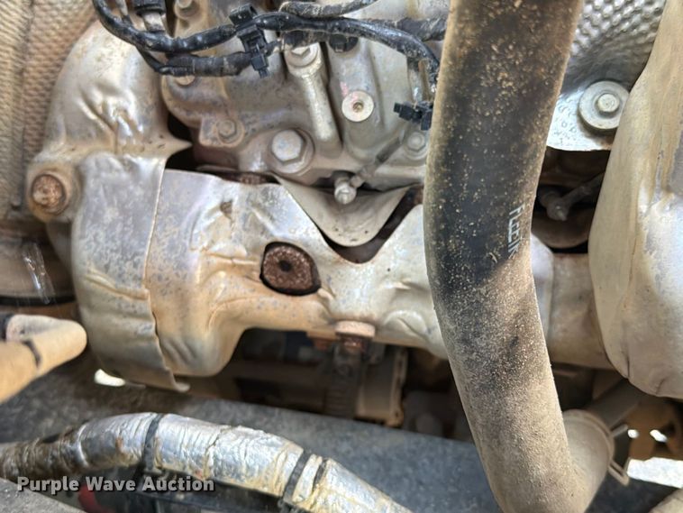 image for item FB5180 2019 International CV515 Crew Cab truck cab and chassis