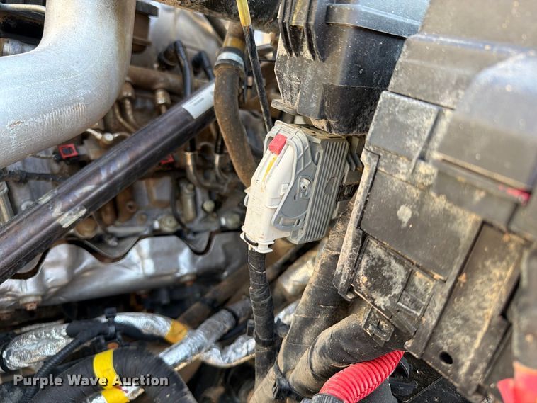 image for item FB5180 2019 International CV515 Crew Cab truck cab and chassis