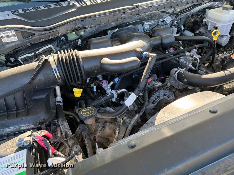 image for item FB5185 2019 Ford F550 refrigerated delivery truck