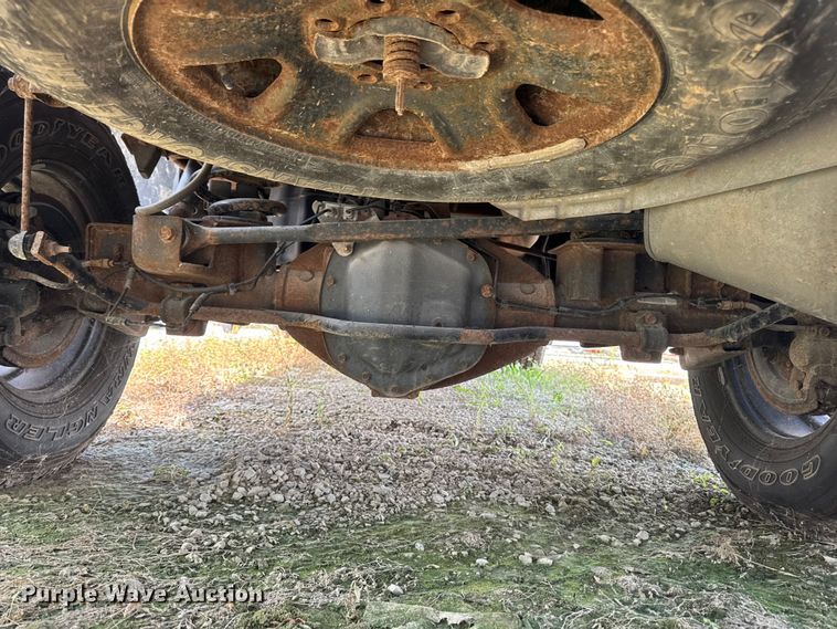image for item FB5808 2015 RAM 2500 pickup truck