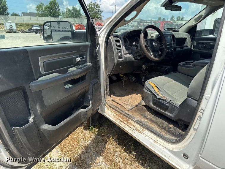 image for item FB5808 2015 RAM 2500 pickup truck