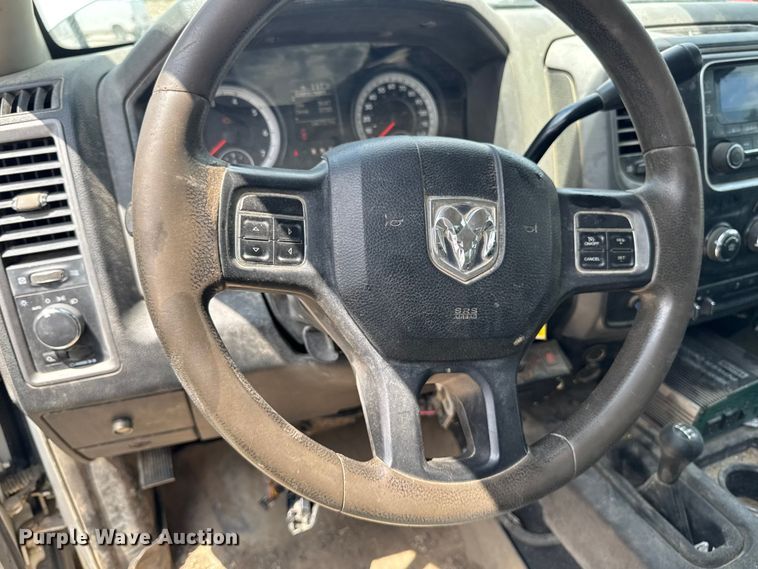 image for item FB5808 2015 RAM 2500 pickup truck