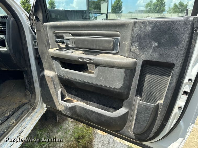 image for item FB5808 2015 RAM 2500 pickup truck