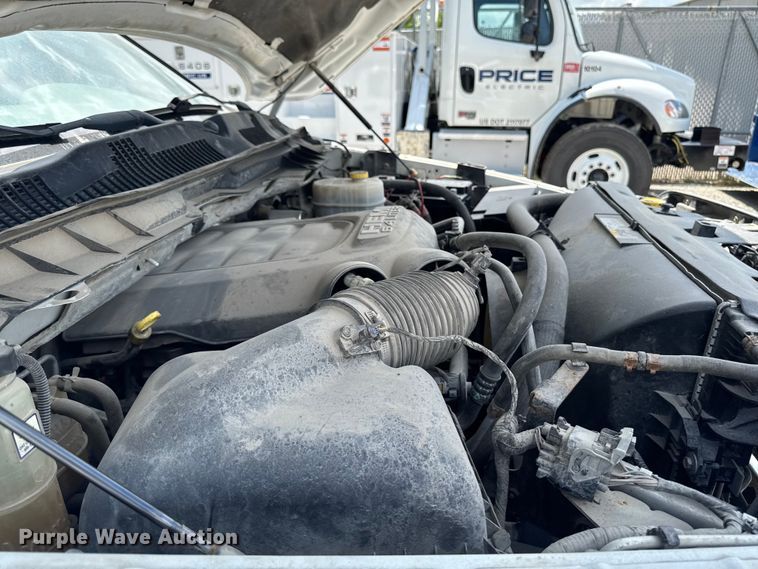 image for item FB5808 2015 RAM 2500 pickup truck