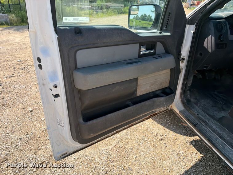 image for item FB5898 2013 Ford F150 pickup truck
