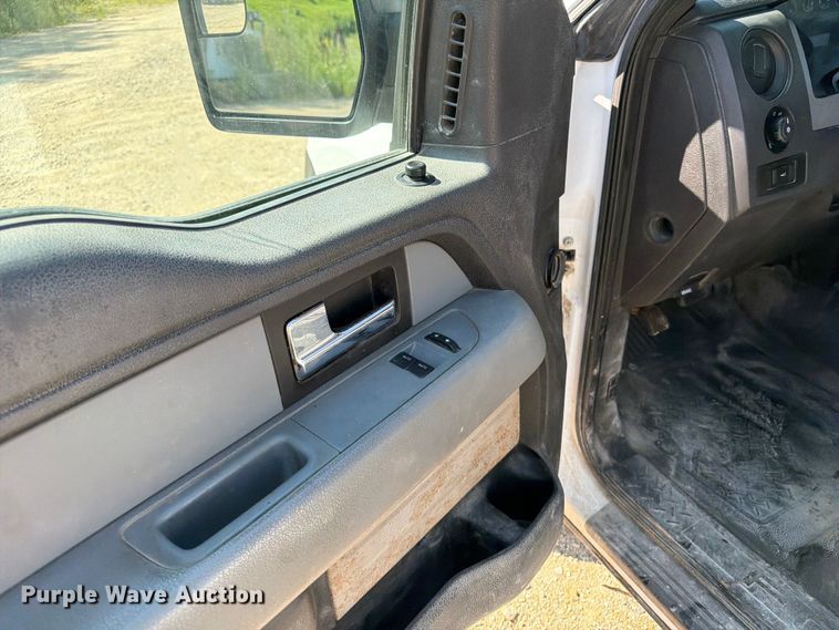 image for item FB5898 2013 Ford F150 pickup truck