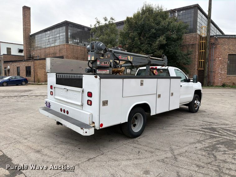 image for item FB5949 2016 Chevrolet Silverado 3500HD utility bed pickup truck