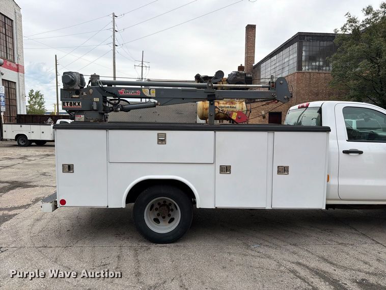 image for item FB5949 2016 Chevrolet Silverado 3500HD utility bed pickup truck