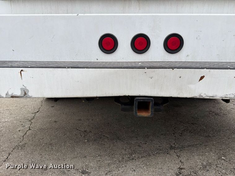 image for item FB5949 2016 Chevrolet Silverado 3500HD utility bed pickup truck