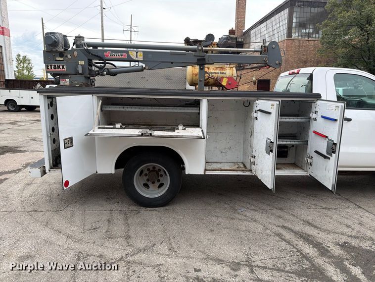 image for item FB5949 2016 Chevrolet Silverado 3500HD utility bed pickup truck