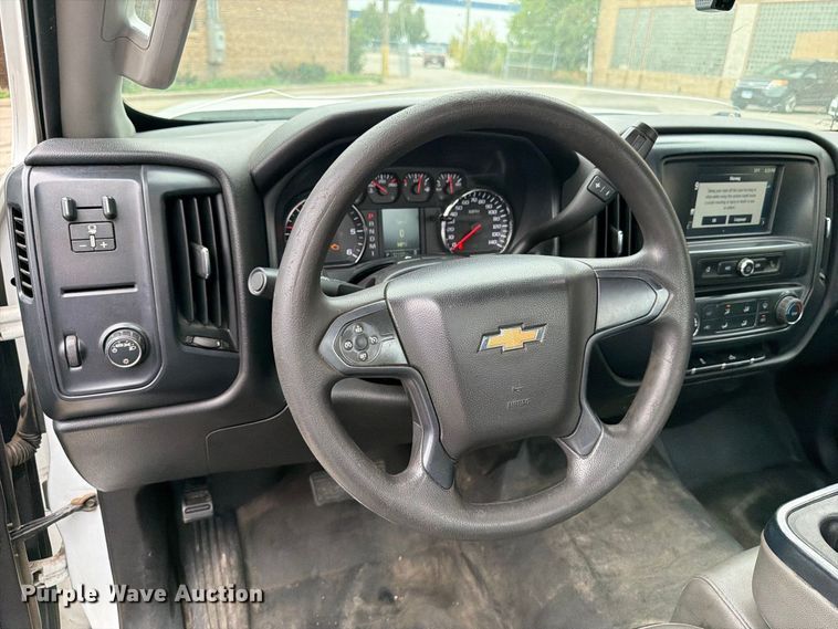 image for item FB5949 2016 Chevrolet Silverado 3500HD utility bed pickup truck