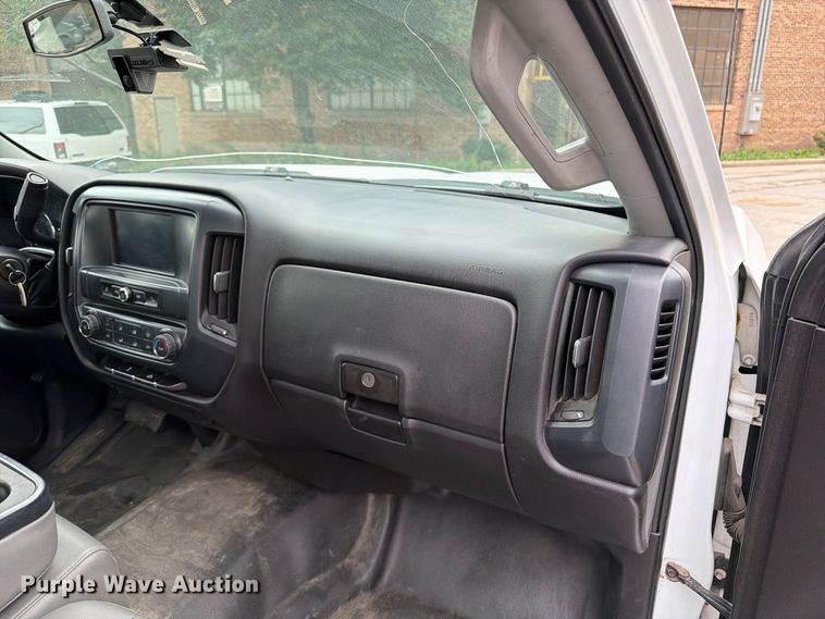 image for item FB5949 2016 Chevrolet Silverado 3500HD utility bed pickup truck