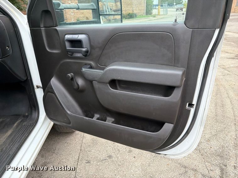 image for item FB5949 2016 Chevrolet Silverado 3500HD utility bed pickup truck