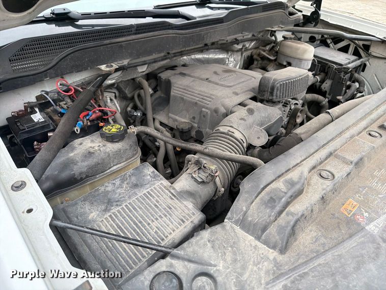 image for item FB5949 2016 Chevrolet Silverado 3500HD utility bed pickup truck