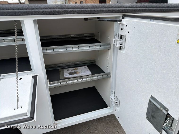 image for item FB5950 2016 Chevrolet Silverado 3500HD utility bed pickup truck