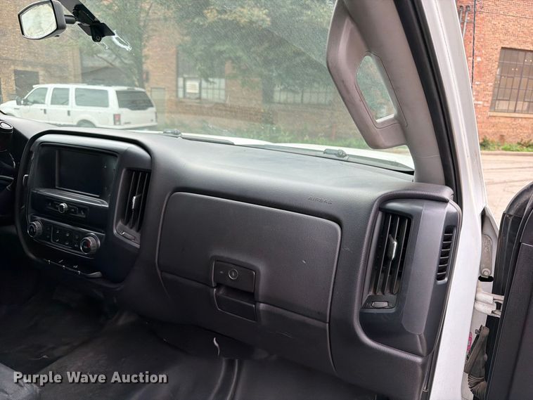 image for item FB5950 2016 Chevrolet Silverado 3500HD utility bed pickup truck